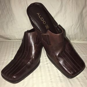 Sz 7 Aldo Square Toe Mule Heel